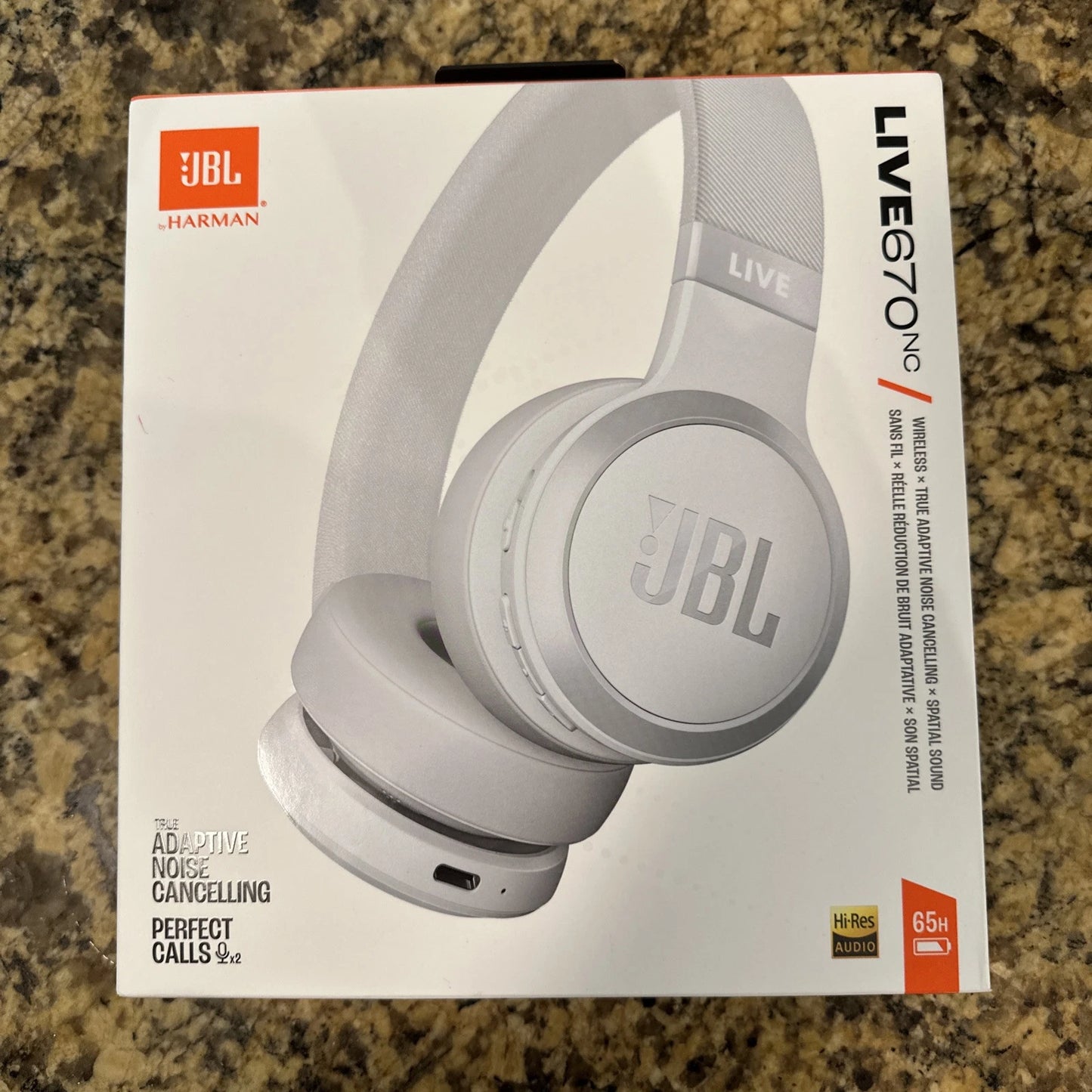 JBL Live 670NC Noise-Cancelling On-Ear Wireless Headphones (White)